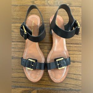 Pour La Victoire black and gold leather sandals, Sz 9